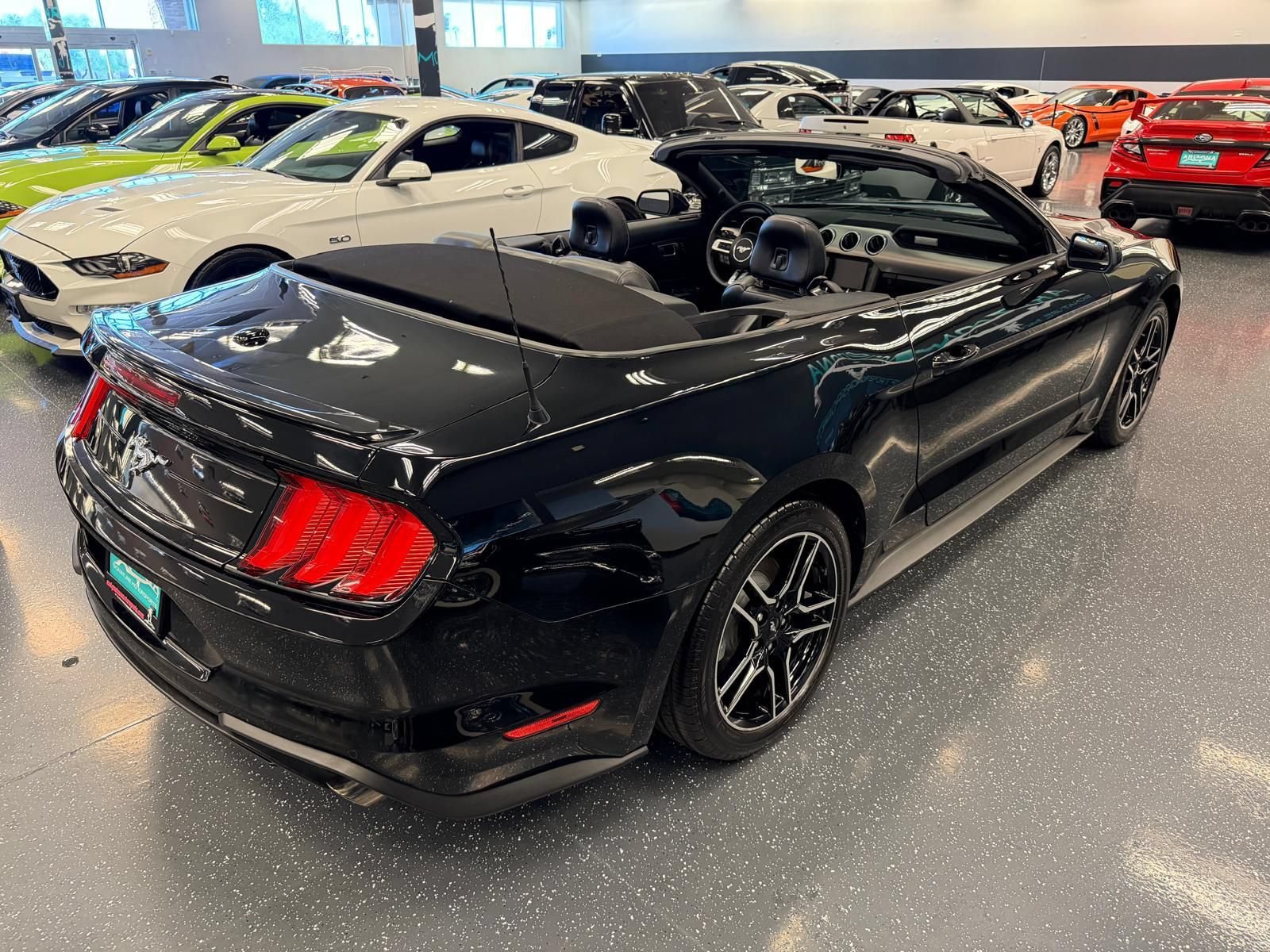 Used 2021 Ford Mustang Premium RWD image 23