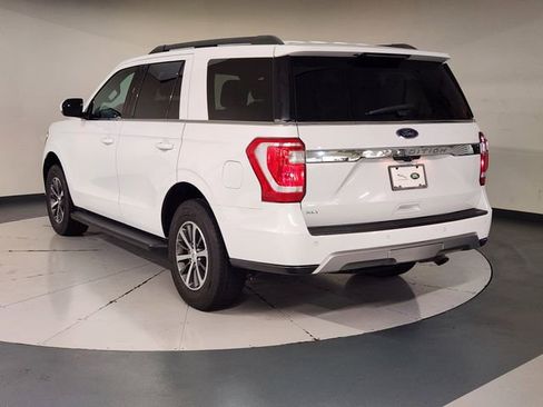 Used 2018 Ford Expedition XLT RWD image 6