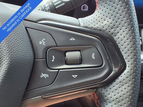 Used 2024 Chevrolet Trax RS w/ Driver Confidence Package FWD image 29