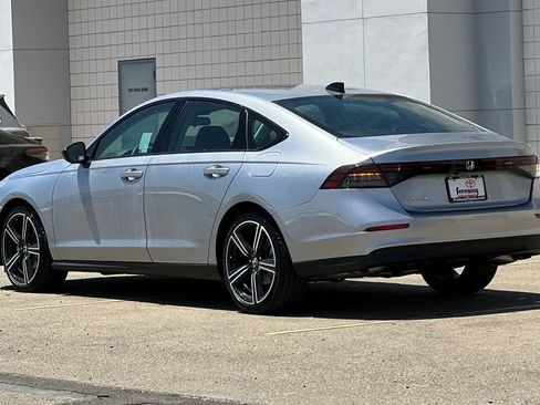 Used 2026 Honda Accord SE image 7