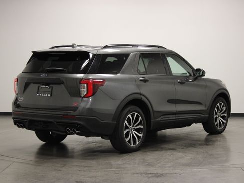 Used 2020 Ford Explorer ST AWD/4WD image 8