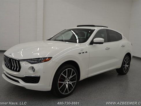 Used 2022 Maserati Levante GT image 3