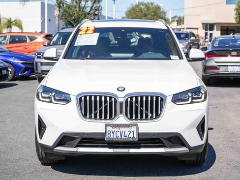 Used 2022 BMW X3 sDrive30i w/ Premium Package image 2