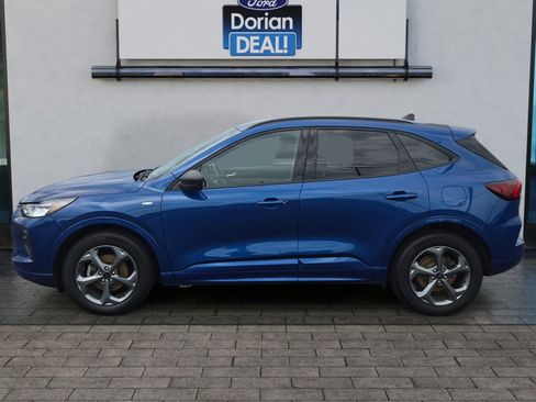 Used 2023 Ford Escape ST-Line w/ Tech Pack #1 AWD/4WD image 6