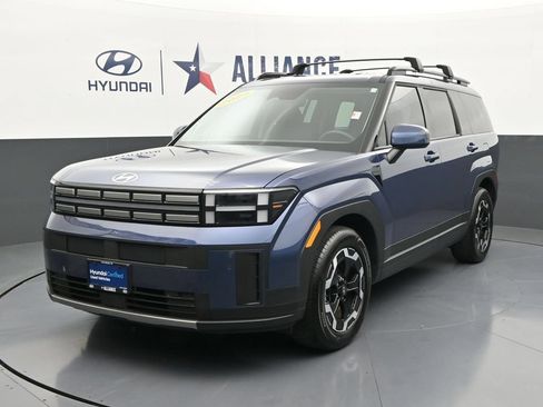 Certified 2025 Hyundai Santa Fe SEL FWD image 1