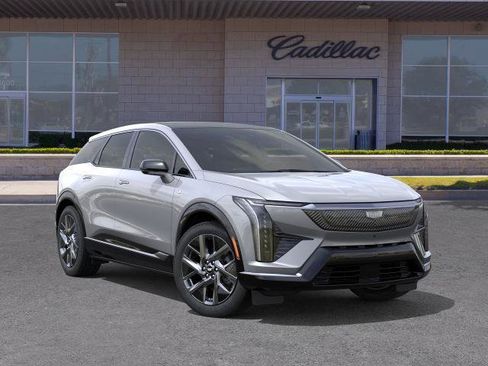 New 2026 Cadillac Optiq Luxury 1 RWD image 7