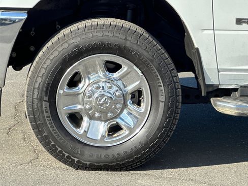 Certified 2022 RAM 2500 Big Horn image 24