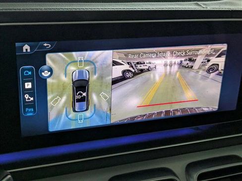 New 2026 Mercedes-Benz GLS 580 4MATIC image 13