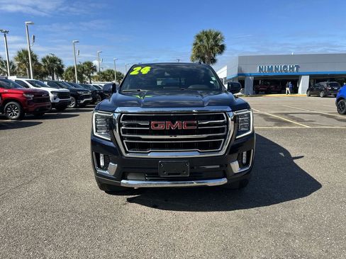 Used 2024 GMC Yukon SLT RWD image 11