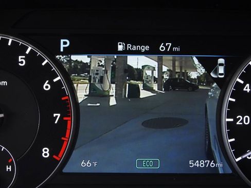 Used 2020 Genesis G90 3.3T Premium image 92