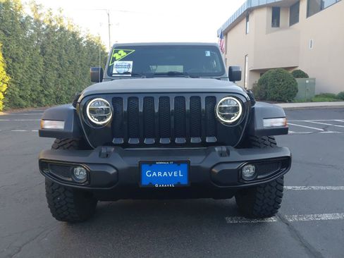 Used 2022 Jeep Wrangler Sport AWD/4WD image 26