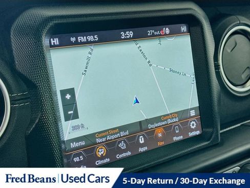 Used 2022 Jeep Wrangler Unlimited Sahara w/ Cold Weather Group image 15