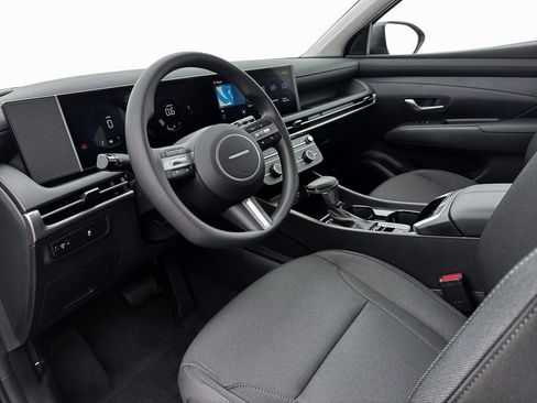 New 2026 Hyundai Tucson SE image 16