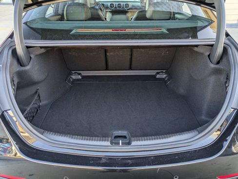 Used 2025 Mercedes-Benz C 300 4MATIC Sedan image 26