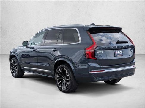 Used 2025 Volvo XC90 B5 Ultra image 8