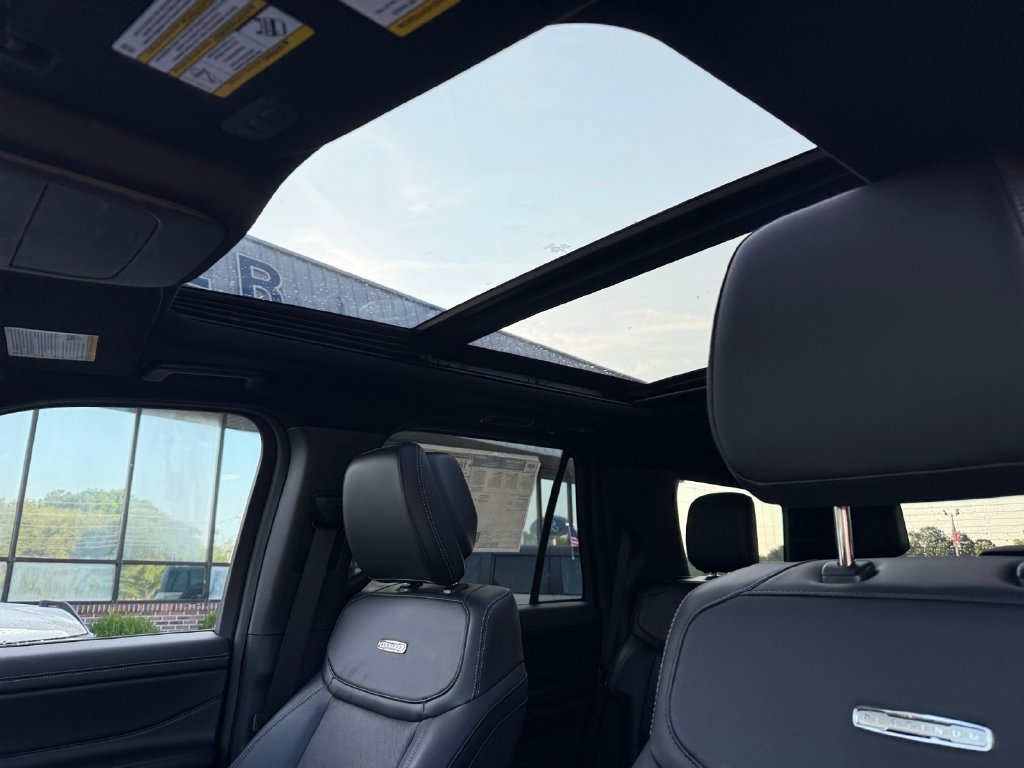 New 2026 Ford Expedition Platinum w/ Stealth Appearance Package AWD/4WD image 21