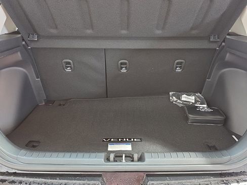 New 2026 Hyundai Venue SEL image 13