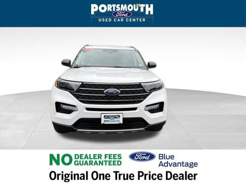 Used 2023 Ford Explorer XLT w/ Equipment Group 202A image 7