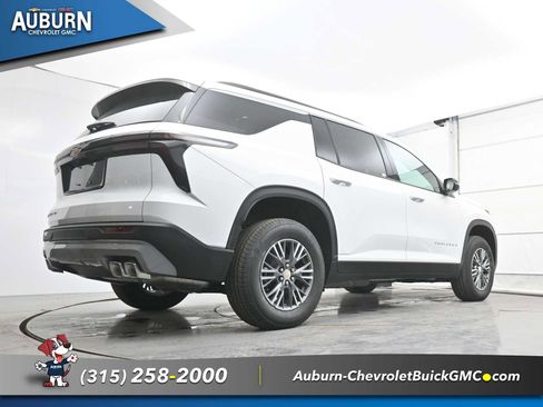 New 2026 Chevrolet Traverse LT image 22