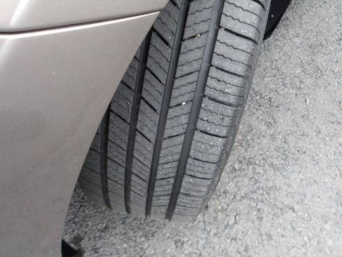 Used 2016 Hyundai Elantra Value Edition FWD image 24