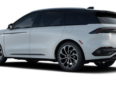 New 2026 Lincoln Nautilus Reserve AWD/4WD image 2
