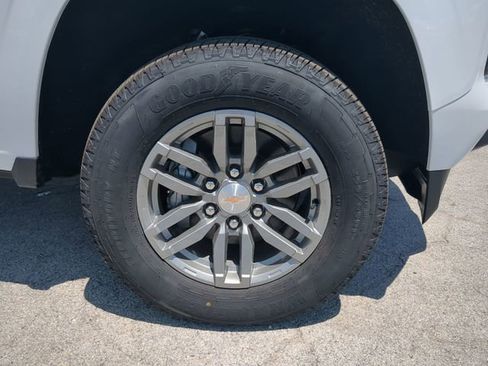 New 2025 Chevrolet Colorado LT image 10