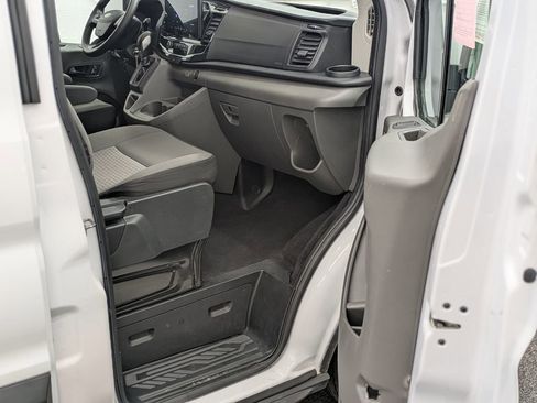 Used 2024 Ford Transit 350 XLT RWD image 14