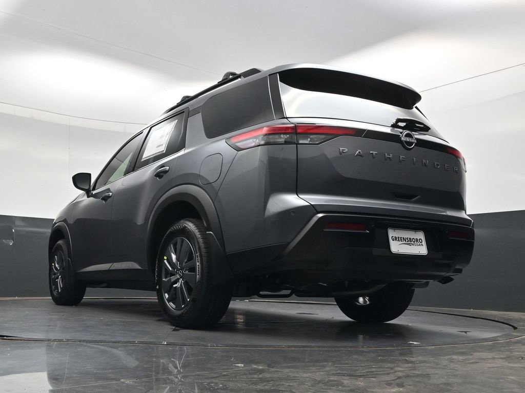 Certified 2026 Nissan Pathfinder SV FWD image 43