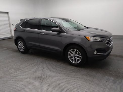 Used 2021 Ford Edge SEL w/ Convenience Package image 11