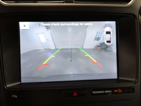 Used 2019 Ford Explorer XLT w/ Equipment Group 202A FWD image 33