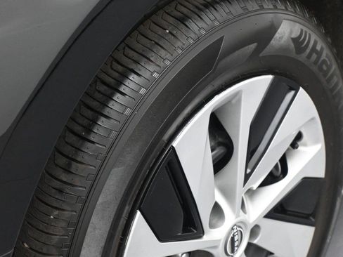 Used 2024 Nissan Altima 2.5 S FWD image 12