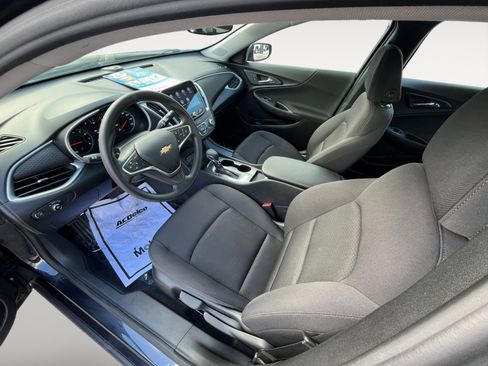 Used 2022 Chevrolet Malibu LS image 19