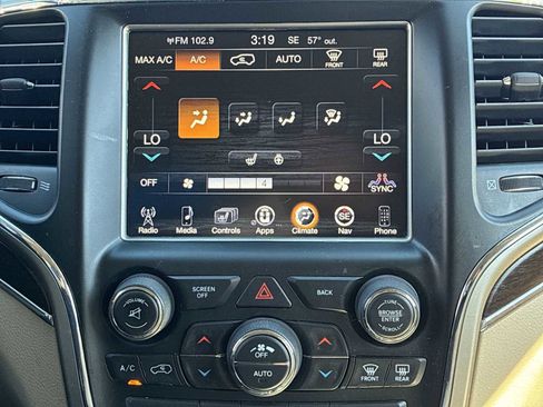 Used 2014 Jeep Grand Cherokee Limited image 16