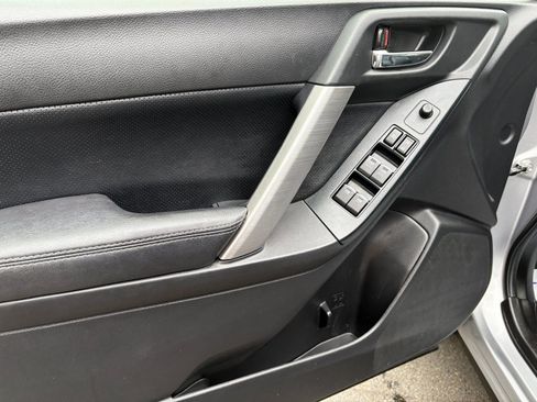 Used 2018 Subaru Forester 2.5i Limited w/ Popular Package #3B image 16