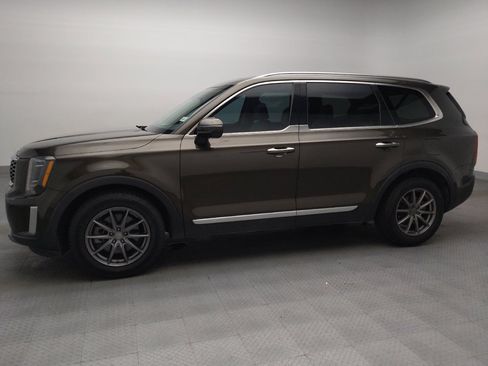 Used 2021 Kia Telluride S FWD image 2
