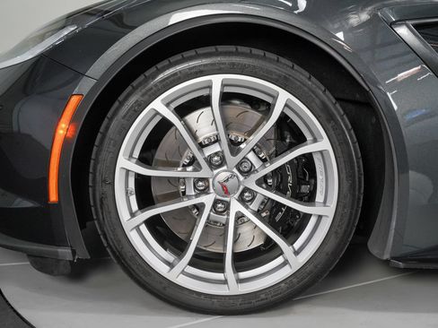 Used 2019 Chevrolet Corvette Grand Sport RWD image 21
