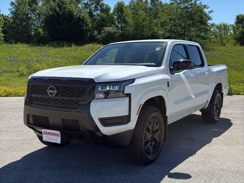 New 2026 Nissan Frontier SV AWD/4WD image 2