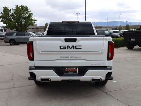Used 2025 GMC Sierra 1500 Denali Ultimate AWD/4WD image 5
