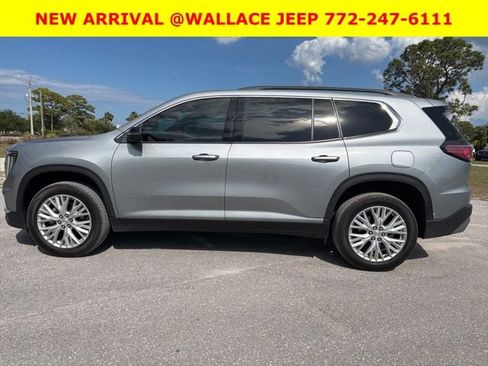 Used 2024 GMC Acadia Elevation w/ Super Cruise Package FWD image 8