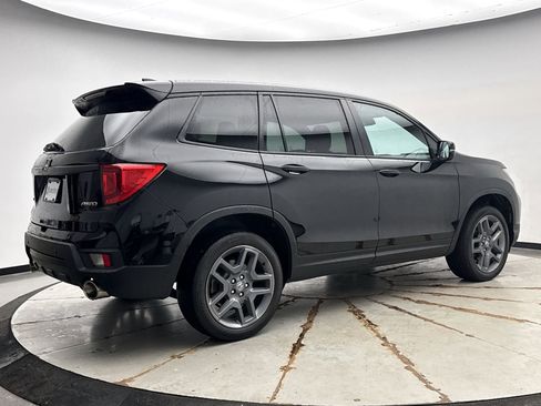 Used 2023 Honda Passport EX-L image 5