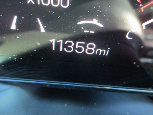 Certified 2025 GMC Yukon Denali w/ Denali Reserve Package image 34