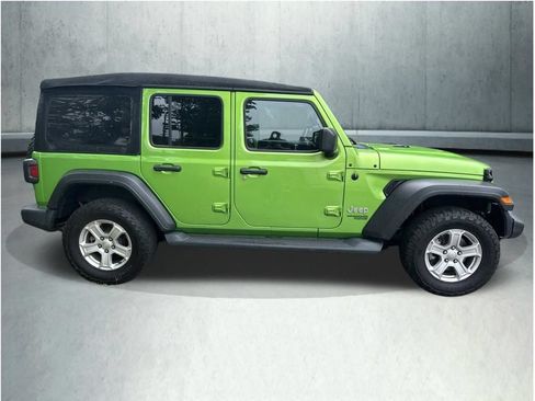 Used 2020 Jeep Wrangler Unlimited Sport S AWD/4WD image 2
