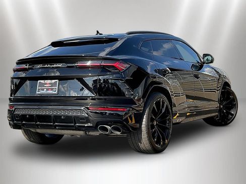 Used 2022 Lamborghini Urus AWD/4WD image 6