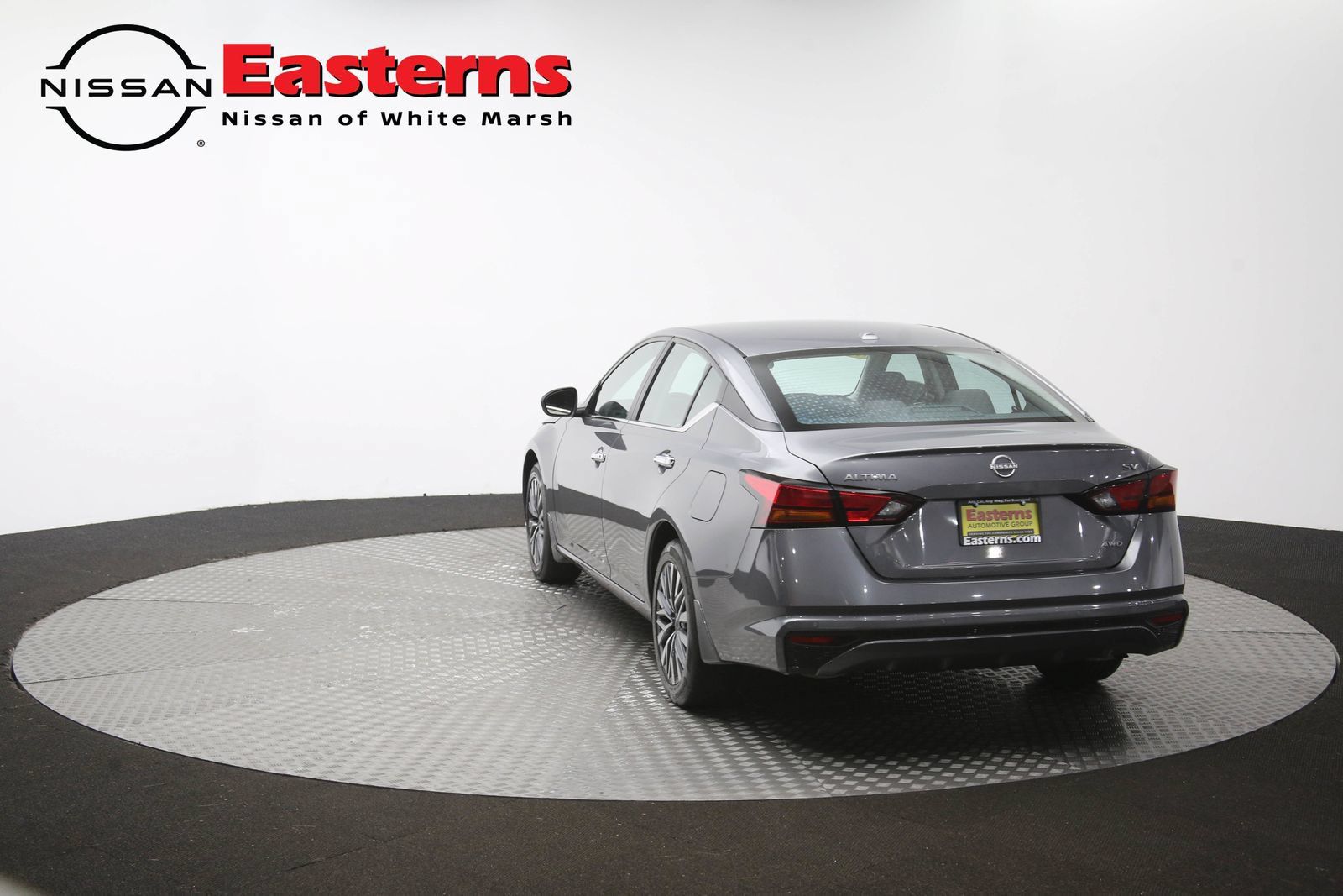 Used 2024 Nissan Altima 2.5 SV AWD/4WD image 37