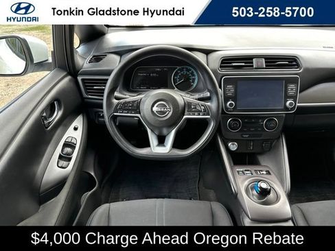 Used 2025 Nissan Leaf S FWD image 24