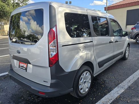 Used 2017 Ford Transit Connect XL image 7