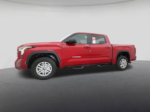 New 2026 Toyota Tundra SR5 AWD/4WD image 18