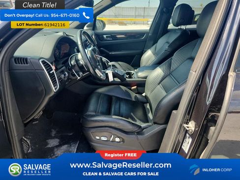 Used 2019 Porsche Cayenne S AWD/4WD image 9