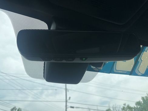 Used 2022 Lexus IS 300 AWD w/ Premium Package image 31