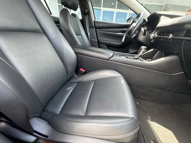 Used 2025 MAZDA MAZDA3 s FWD image 4